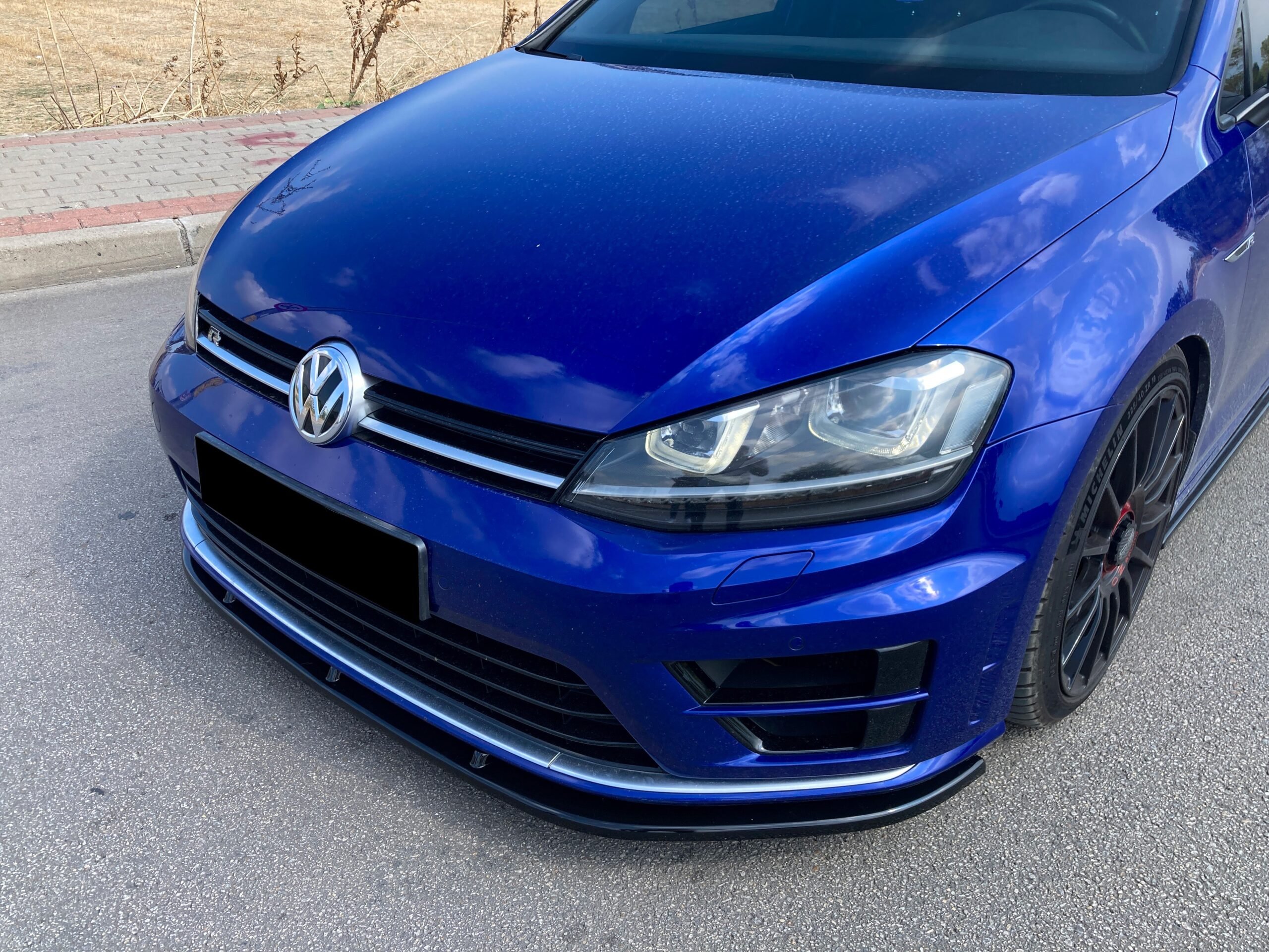 VW Golf MK7 R/R-Line 2013-2016 Front Splitter V2
