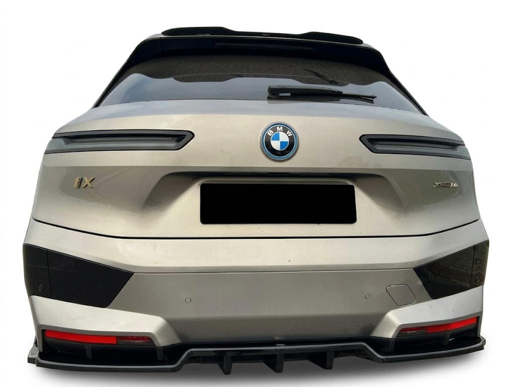BMW iX M-Pack i20 2019+ Spoiler Cap 2 Gloss black rear spoiler cap extension for BMW iX i20 M-Pack (2021+), aggressive roof wing lip for electric SUV.