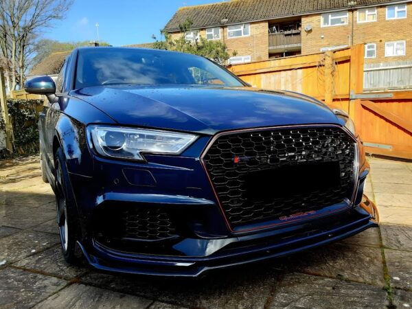 Audi RS3 8V Sportback Facelift 2017+ Front Splitter