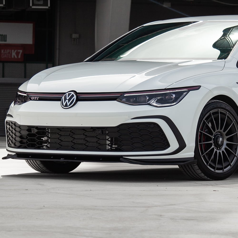 Plus Auto Style