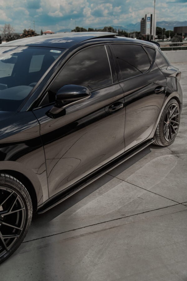 Cupra Leon 2020+ Seat Leon Fr Mk4 2020+ Side Skirts - Image 2