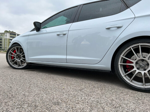 Side Skirts for SEAT Leon FR / Cupra / Standard (2012-2019)
