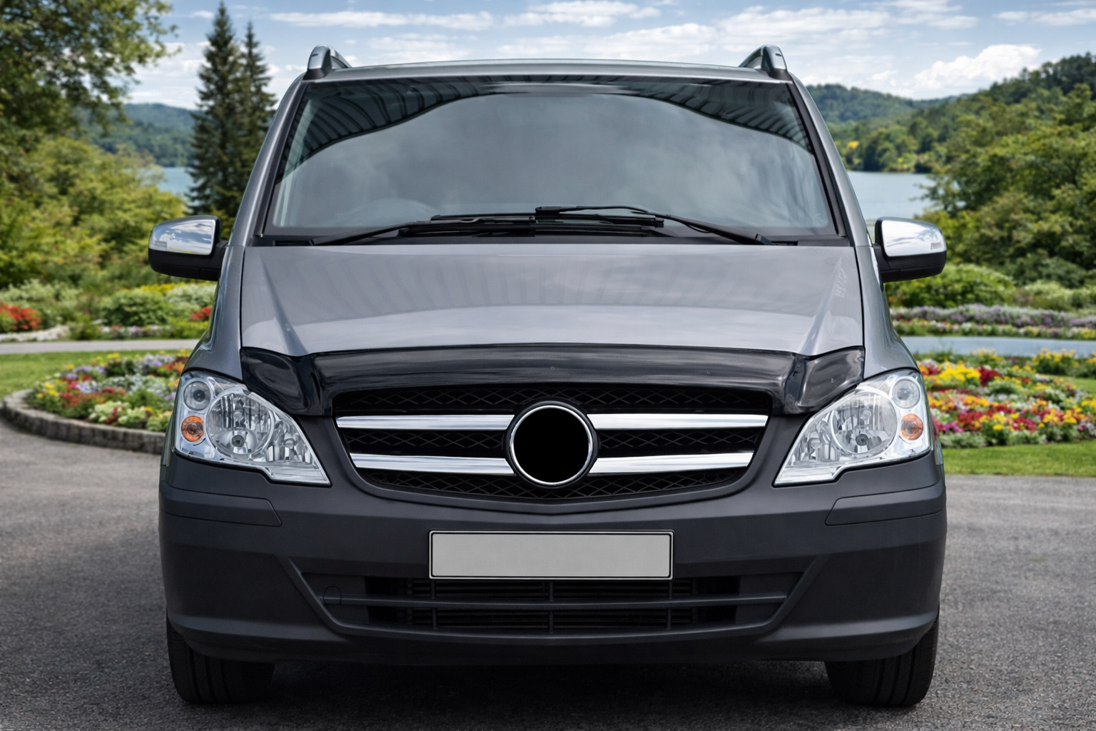 Mercedes Vito W639 2003-2014 Bonnet Protector 1 Mercedes Vito W 639 Bonnet Protector Gloss Black Present