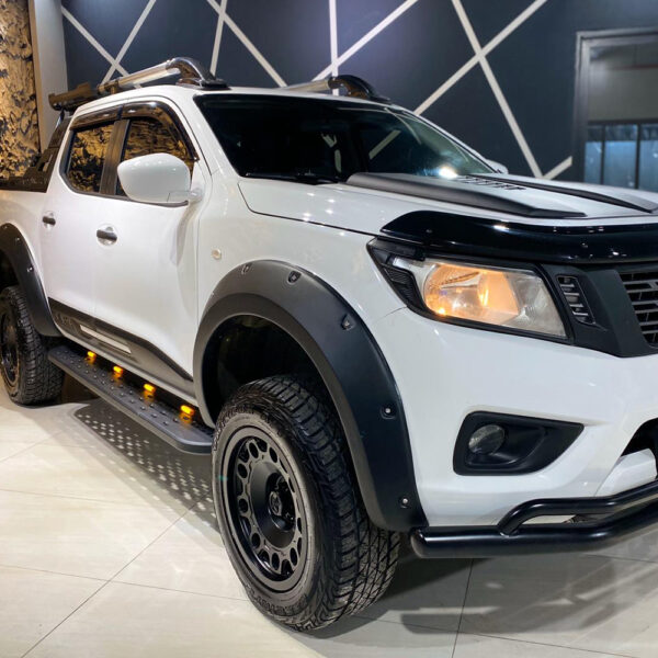 Nissan Navara NP300 (D23) 2017 Onwards Adblue Wide Wheel Arch Kit Matte Black - Image 2