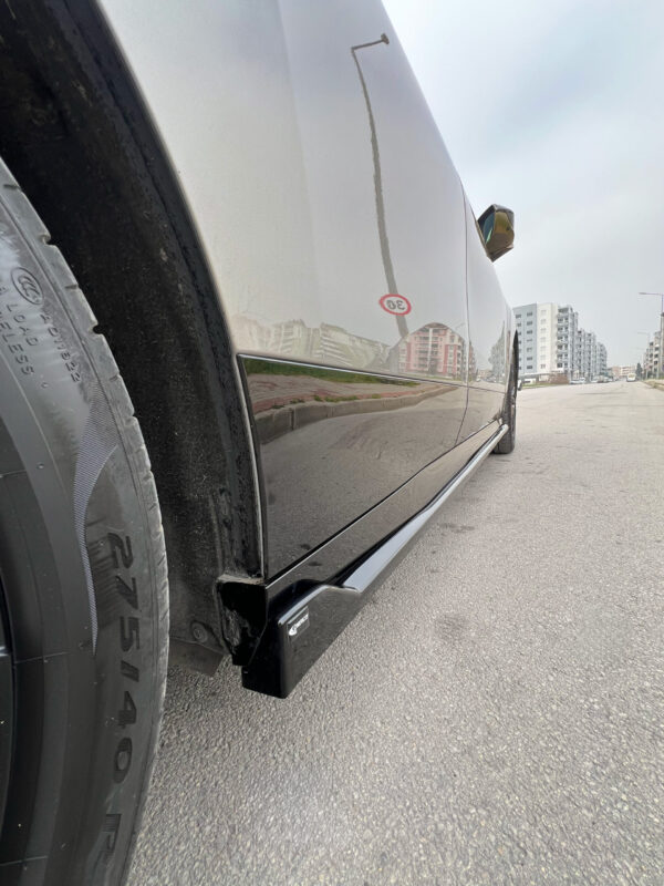 Side Skirts for BMW iX M-Pack i20 (2021+)