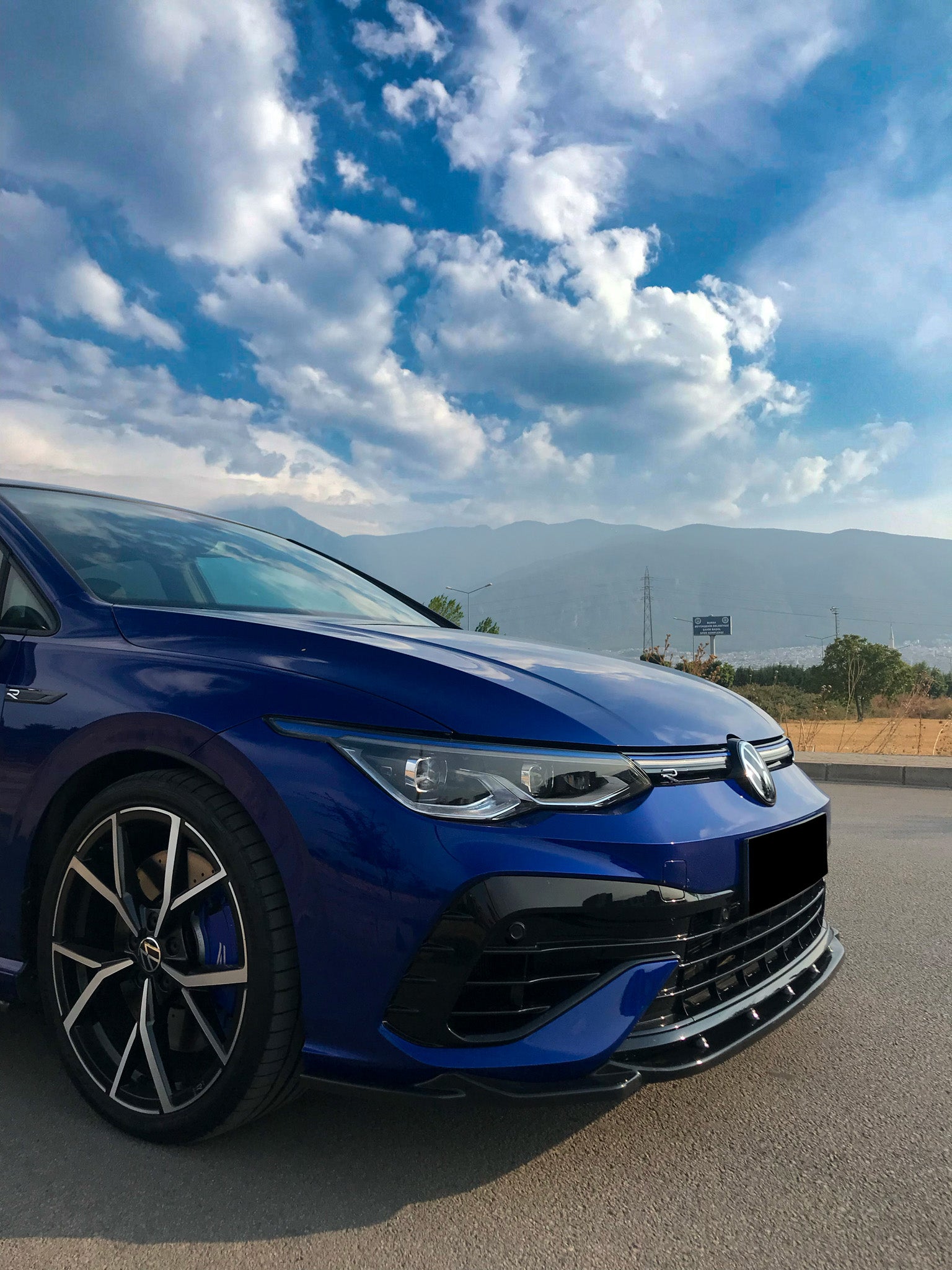 VW Golf Mk8 R 2020+ Front Splitter
