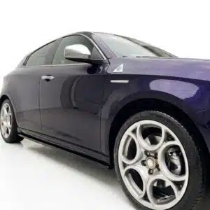 Pair of gloss black side skirts for Alfa Romeo Giulietta Sport models (2010-2020), performance styling extensions.