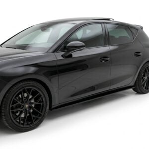 Gloss black side skirts for CUPRA Leon Mk4 2020 and SEAT Leon FR models