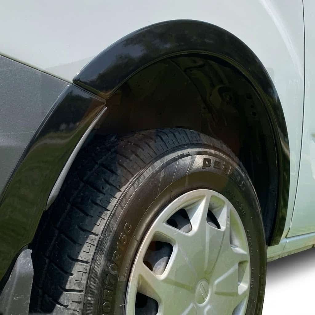 Transit Custom MK1 2012-2018 Complete Wheel Arch Kit Gloss Black 3 Complete gloss black wheel arch trim extension kit for Ford Transit Custom MK1 (2012-2018).