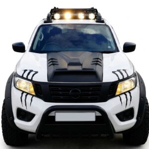 Matte black decorative bonnet scoop vent for Nissan Navara NP300 D23 (2015-Present), aggressive hood air intake styling.