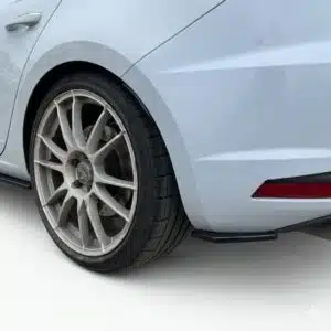 Gloss black rear side splitters for Seat Leon FR MK3 2012-2016 pre-facelift models