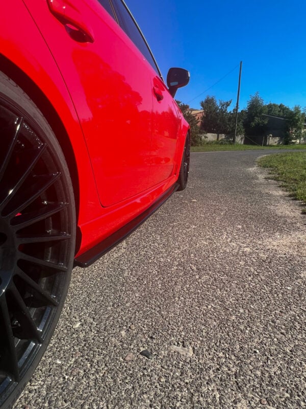 Audi RS3 8V Sportback (2015-2020) Side Skirts - Image 3
